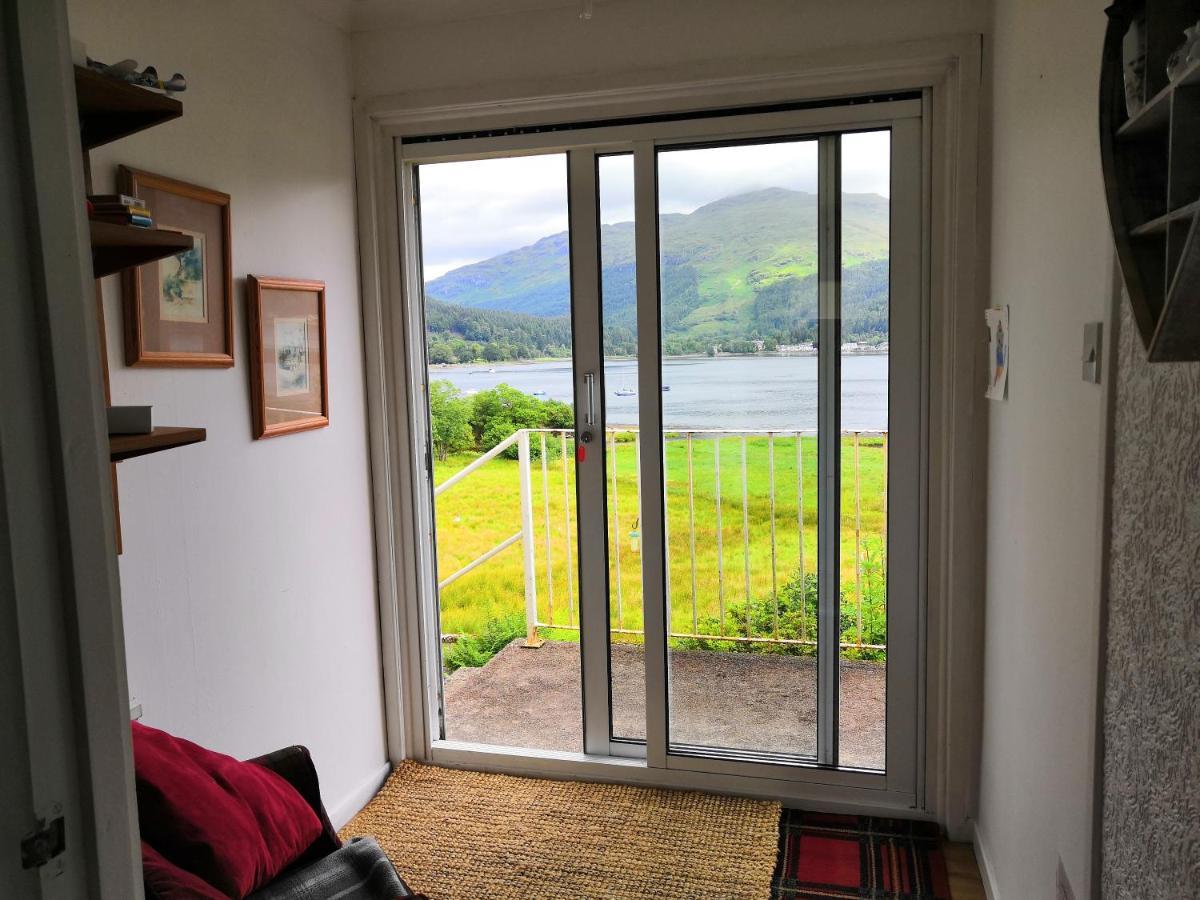 2 Cv At Lochgoilhead With Swedish Hot Tub Exterior photo