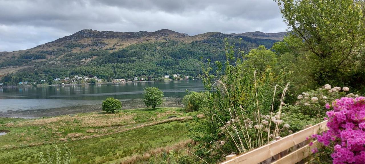 2 Cv At Lochgoilhead With Swedish Hot Tub Exterior photo